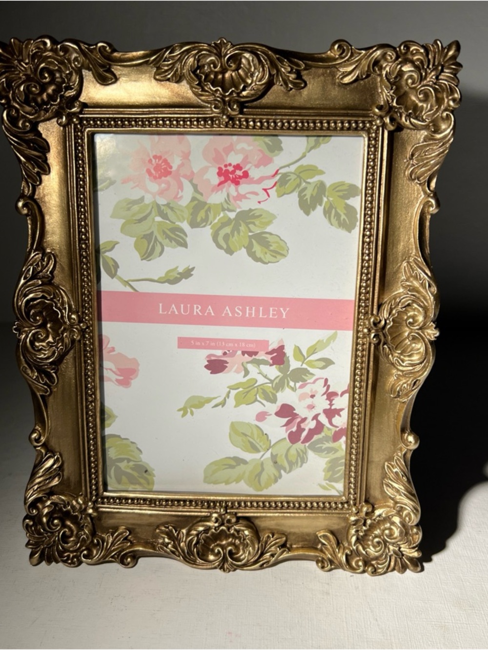 Laura Ashley Style Gold Ornate Picture Frame 5x7 Photo 9.5x7.5 Vintage Look
